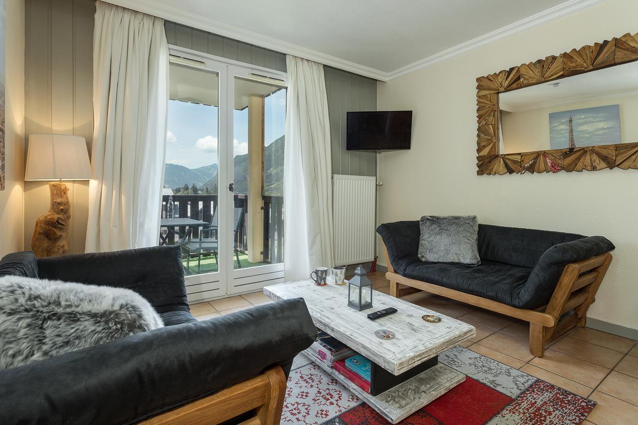 Apartment Aiglons - Central Chamonix Mountain Haven المظهر الخارجي الصورة